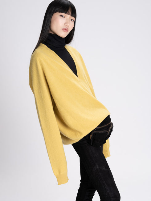 Frenckenberger Yellow V-Neck Cashmere Sweater