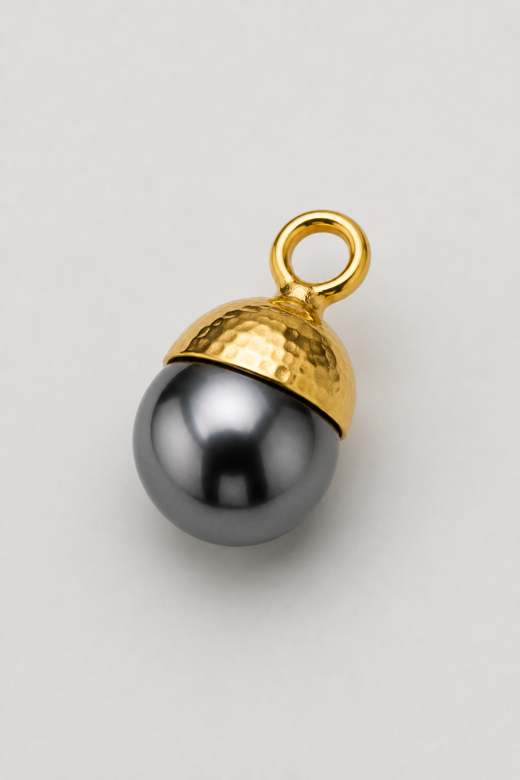 Heike Grebenstein 15mm Grey Pearl Pendant Heike Grebenstein