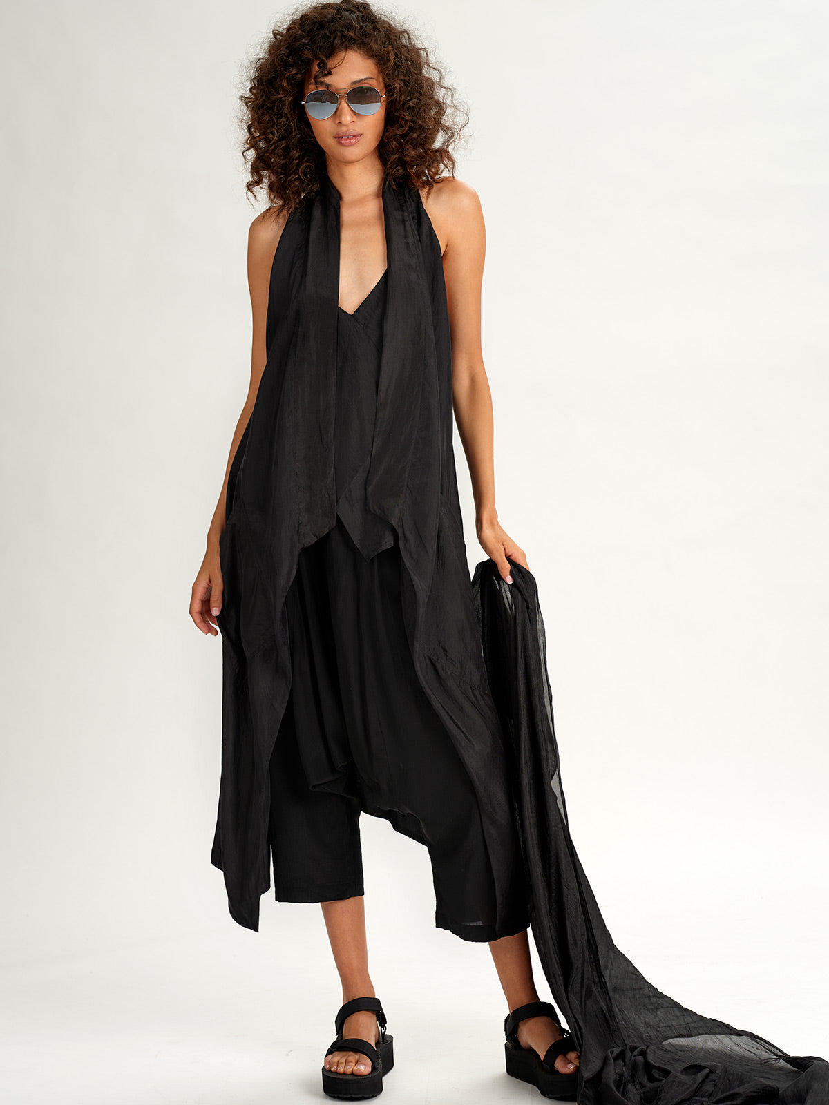 Silk Straight Vest black