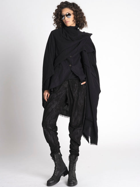 Forme d'Expression Wool Poncho Black