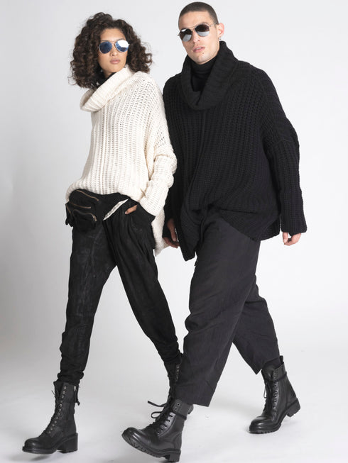 Cashmere Turtleneck Sweater Ivory Black