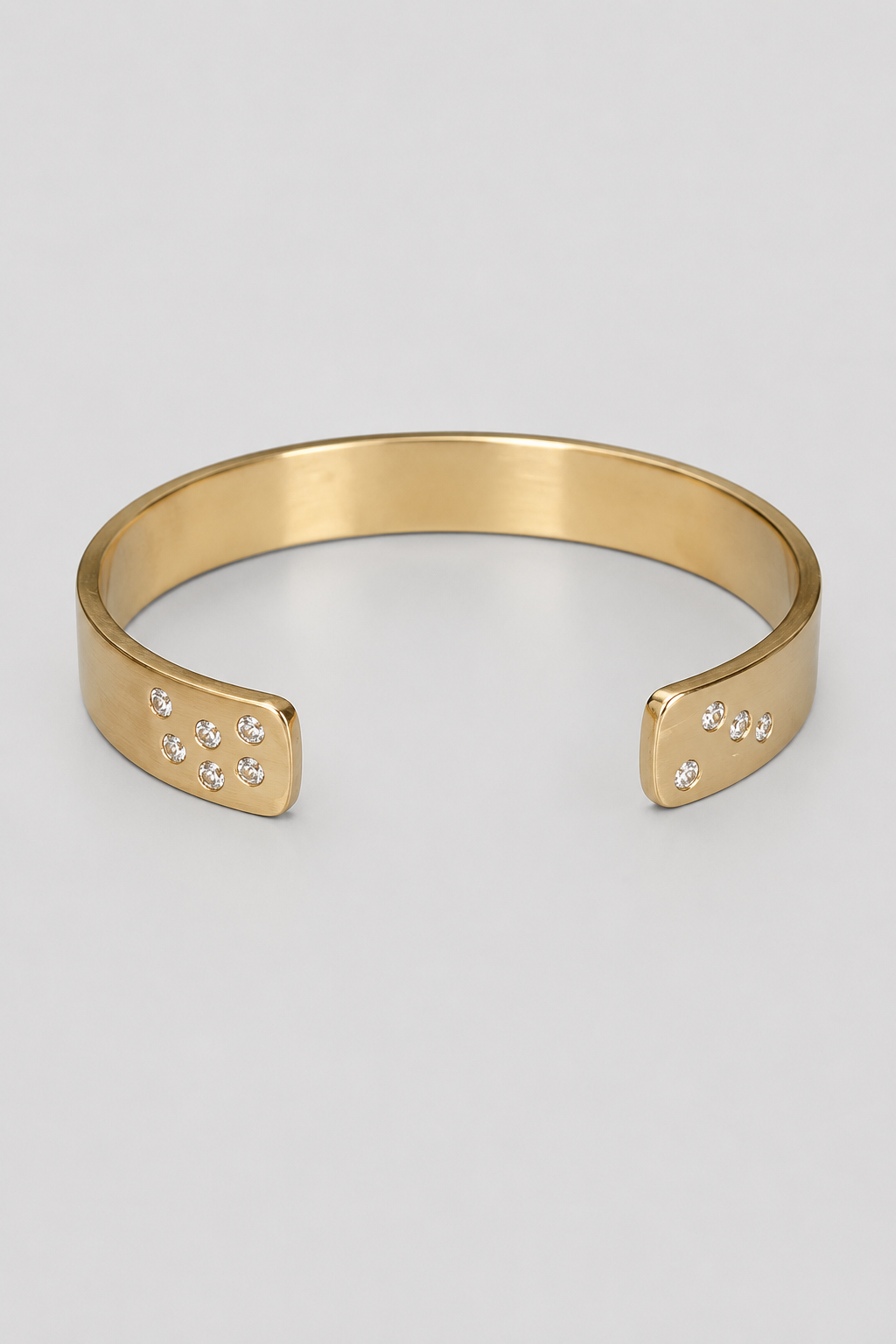 Heike Grebenstein 18K Gold Wide Cuff with Diamonds Heike Grebenstein