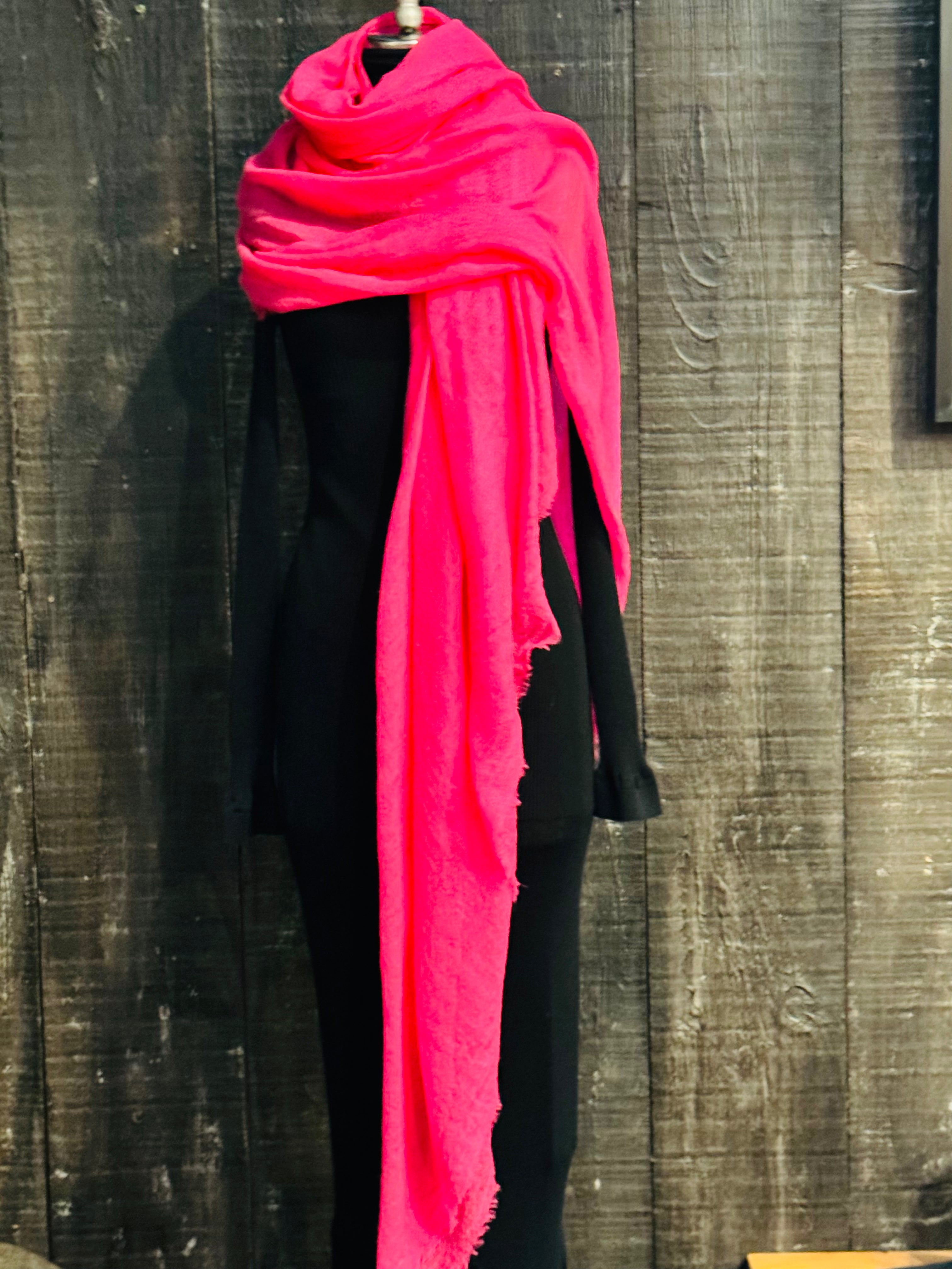 Frenckenberger Medium Woven Wool Scarf Pink