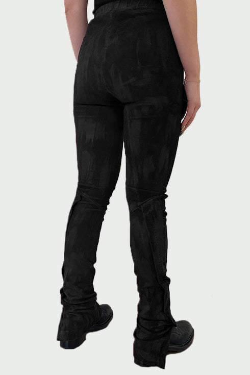 Suede Bell Bottom Skinny Pant
Black XS S M L