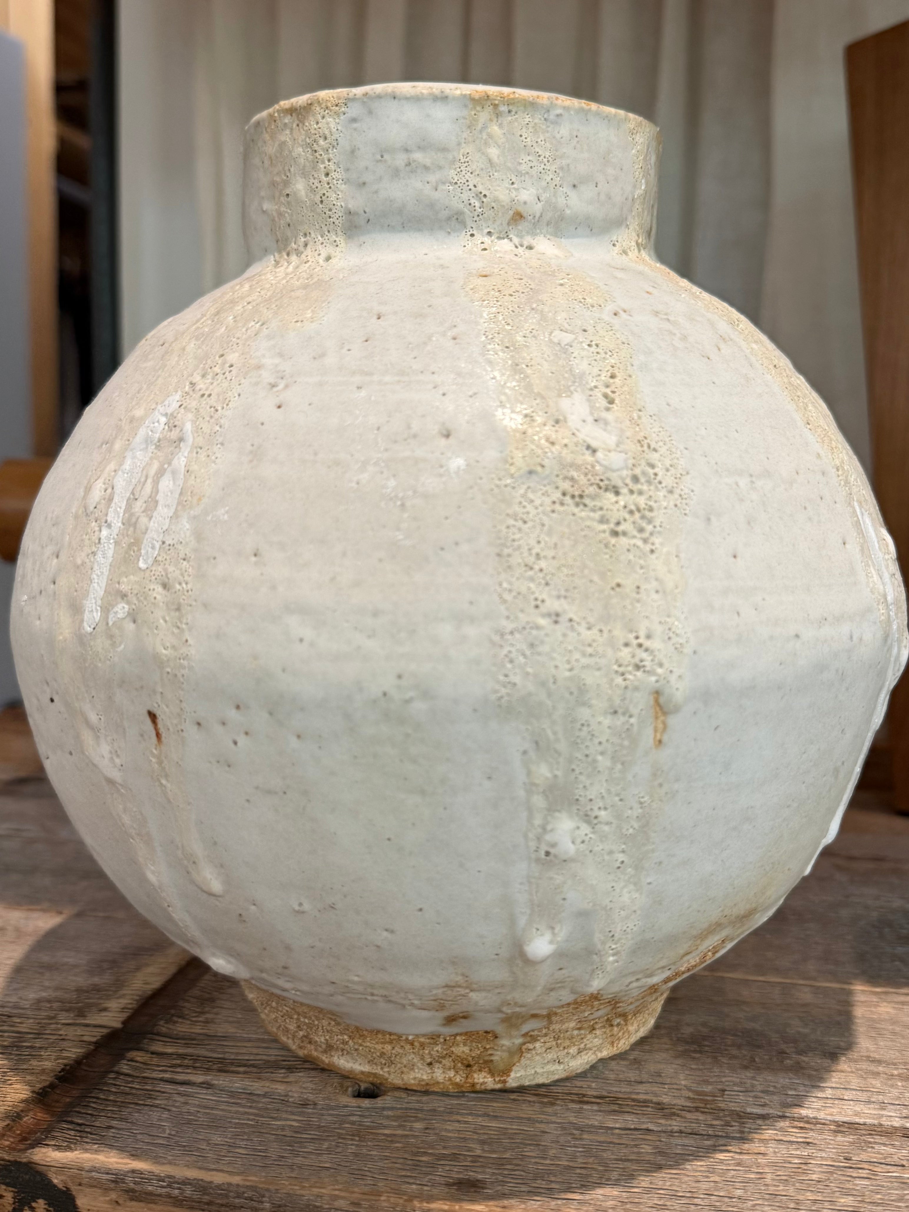 ACME 5 DLC Cream Round Vase Acme 5 Lifestyle