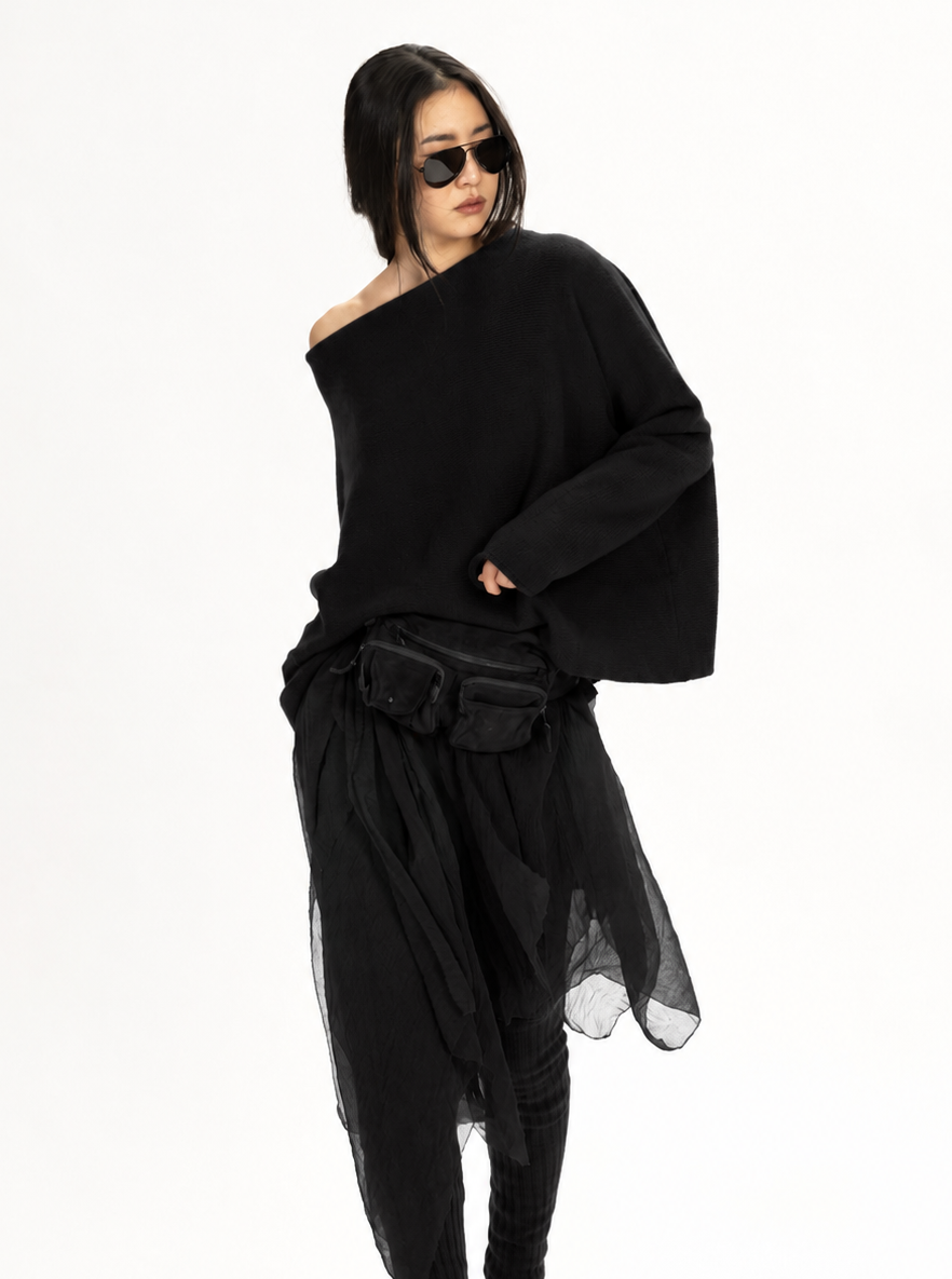 Lofty Cashmere T Shaped Sweater Black