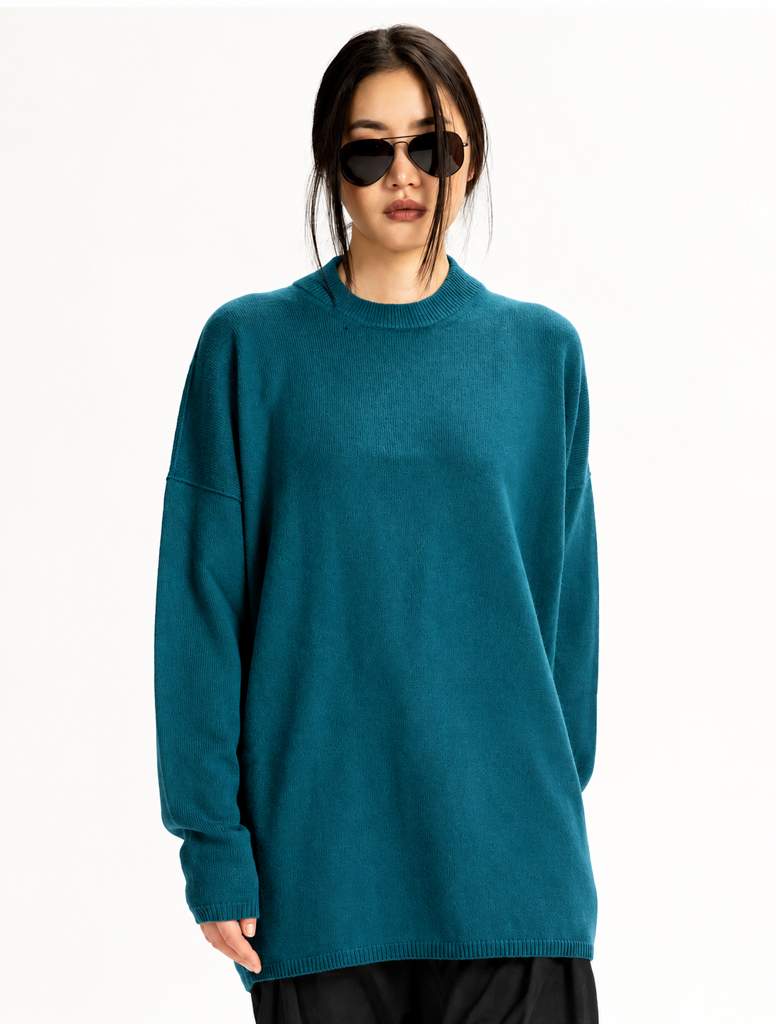 Lofty Cashmere Long Crew Neck Sweater Wedgewood Blue Urban Zen